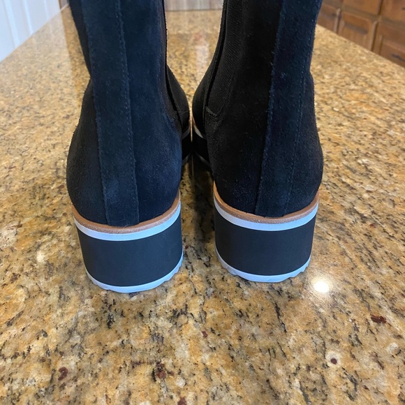 Antonio Melani Brexton Wedge Bootie - Picture 3 of 7